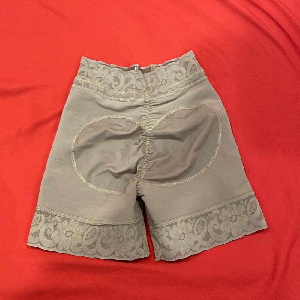 But lifter / booty lifter